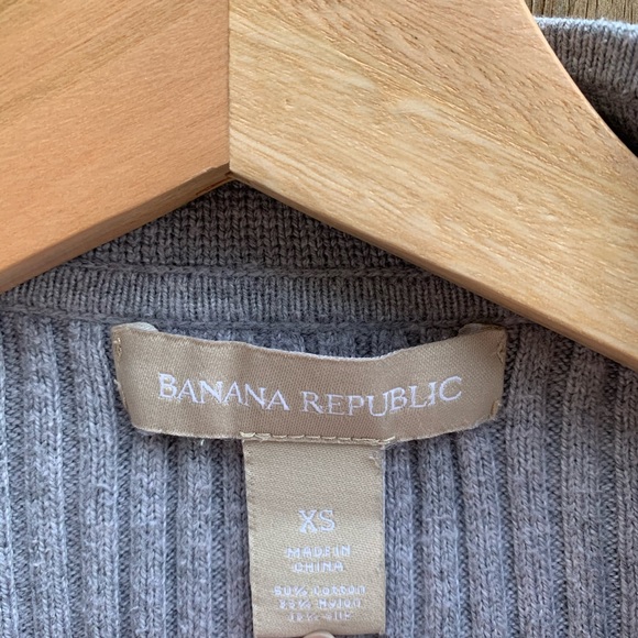 Banana Republic Light Gray Open Front Cardigan - Picture 3 of 6